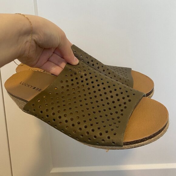 Lucky Brand Womens Jemya Leather Open Toe Mules Wedge Sandals Heels Green Size 9 - Picture 1 of 5